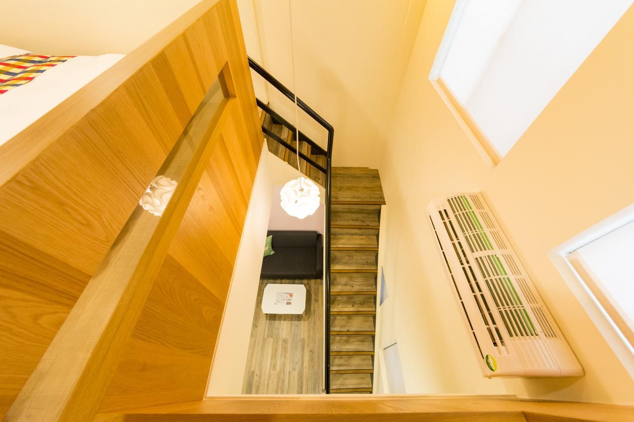 W Hostel Тайнань Экстерьер фото